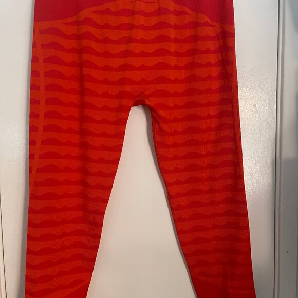 adidas Women's Marimekko AEROKNIT 7/8 Tight Active Leggings Plus - Picture 4 of 7